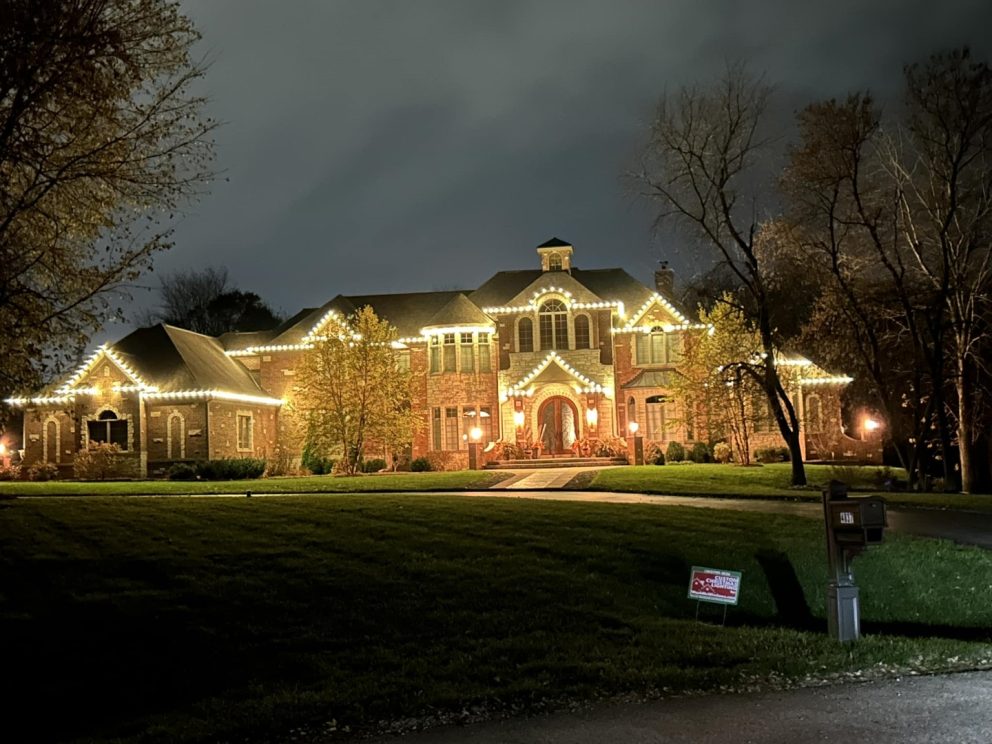 residential holiday lighting in Kenosha, holiday lighting company in Kenosha, christmas lighting services in Kenosha